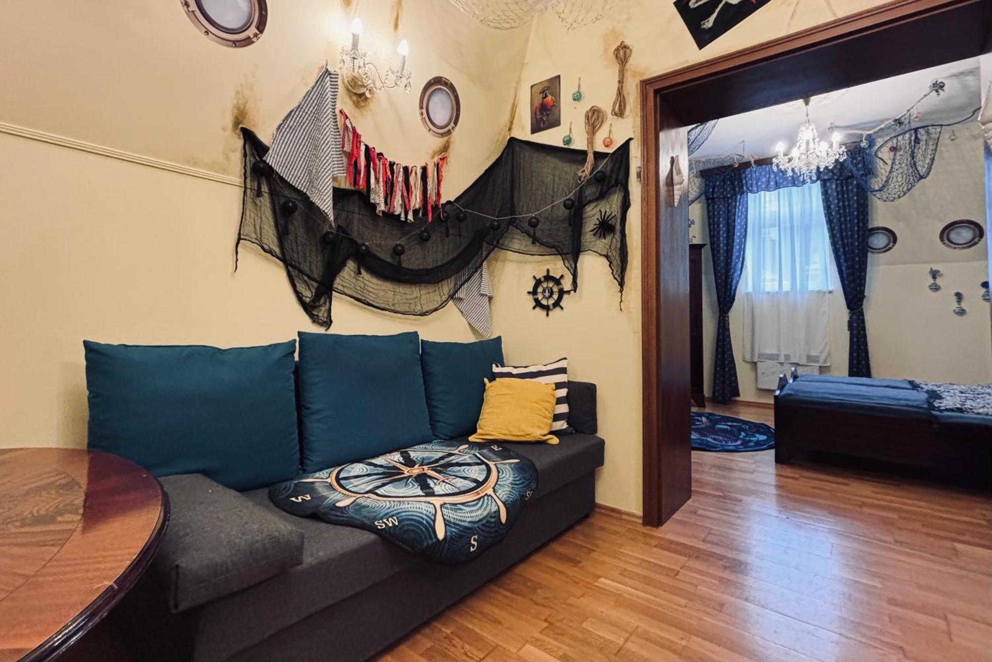 Pirate Family, Theme Room, Free Parking カルロヴィ・ヴァリ エクステリア 写真